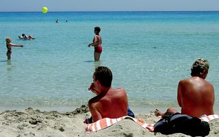 Cyprus tourism rises in January-April y-o-y