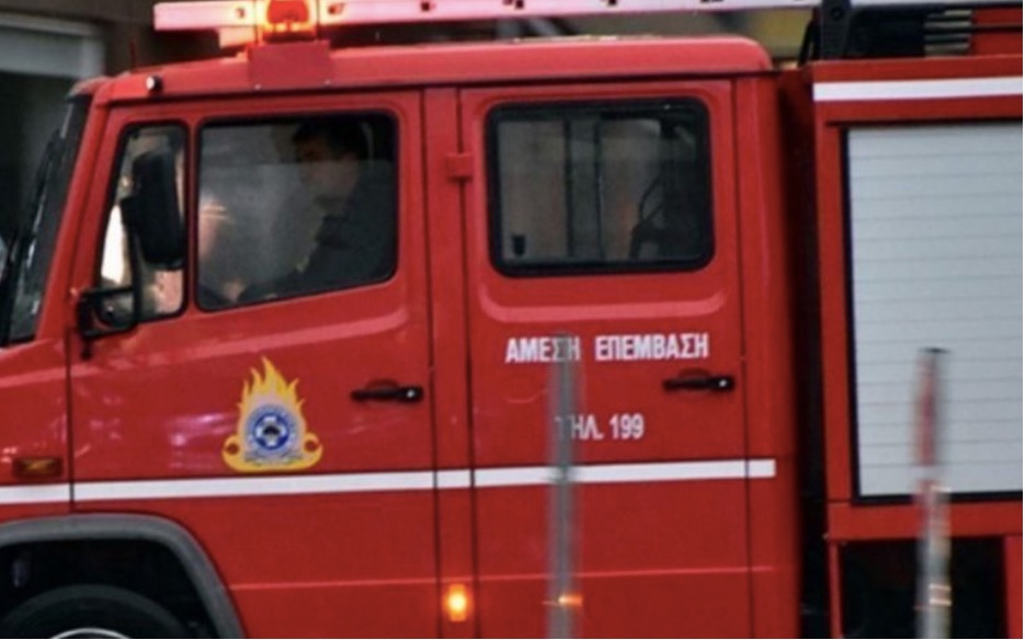One dead in house fire in central Greece