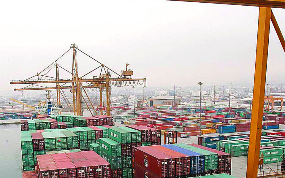 Trade deficit grew by 35.6% in April