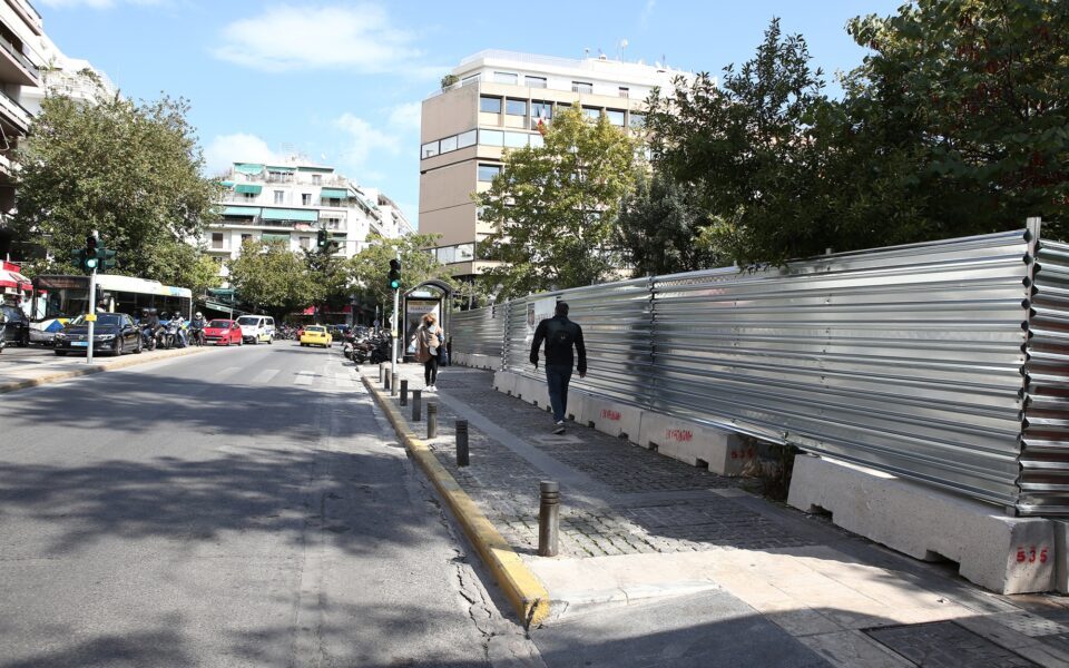 Traffic changes begin for new metro Line 4 in central Athens