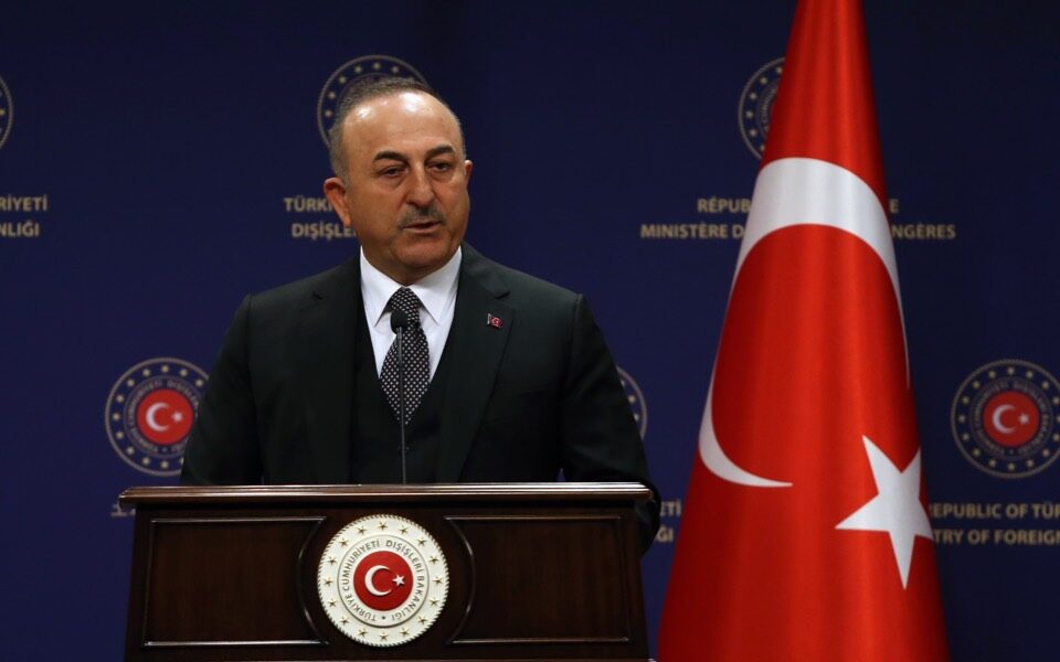 Turkish FM refers to ‘new page’ in ties with Athens
