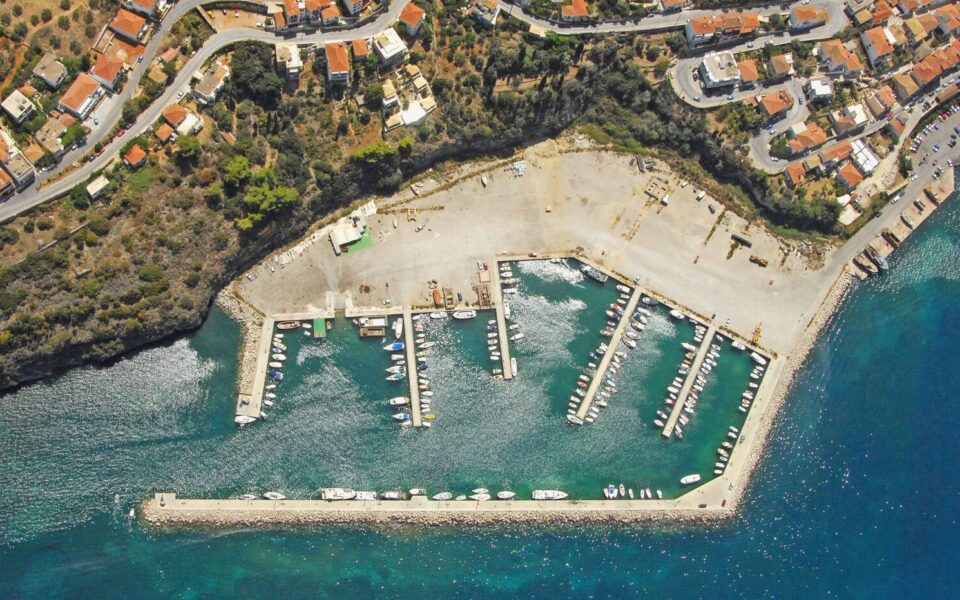 TAIPED signs Pylos Marina concession deal