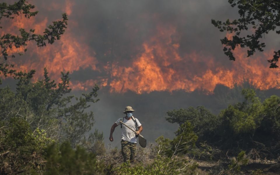 Fire Service battles 53 new wildfires