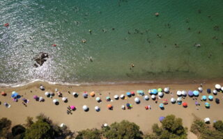 Tourism contributed 24 bln euros to Greek GDP last year