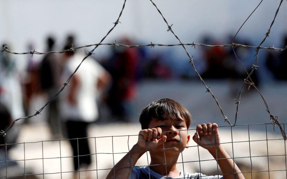 Most unaccompanied children failed to win asylum in Greece, NGO says