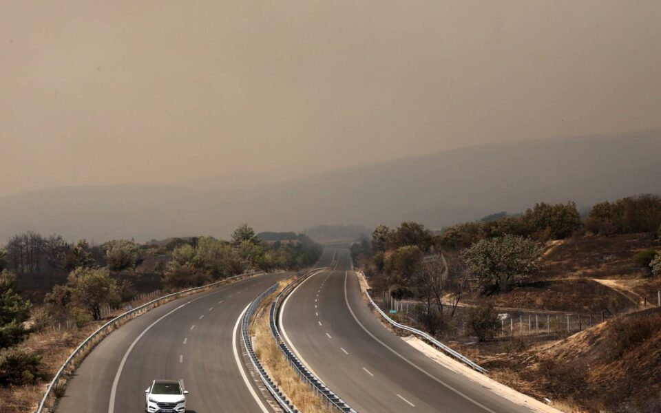 Greece reinforces firefighting forces to tackle massive blaze in the country’s northeast