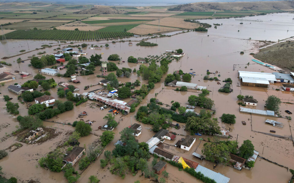 Two women found dead in Karditsa, storm death toll rises to six