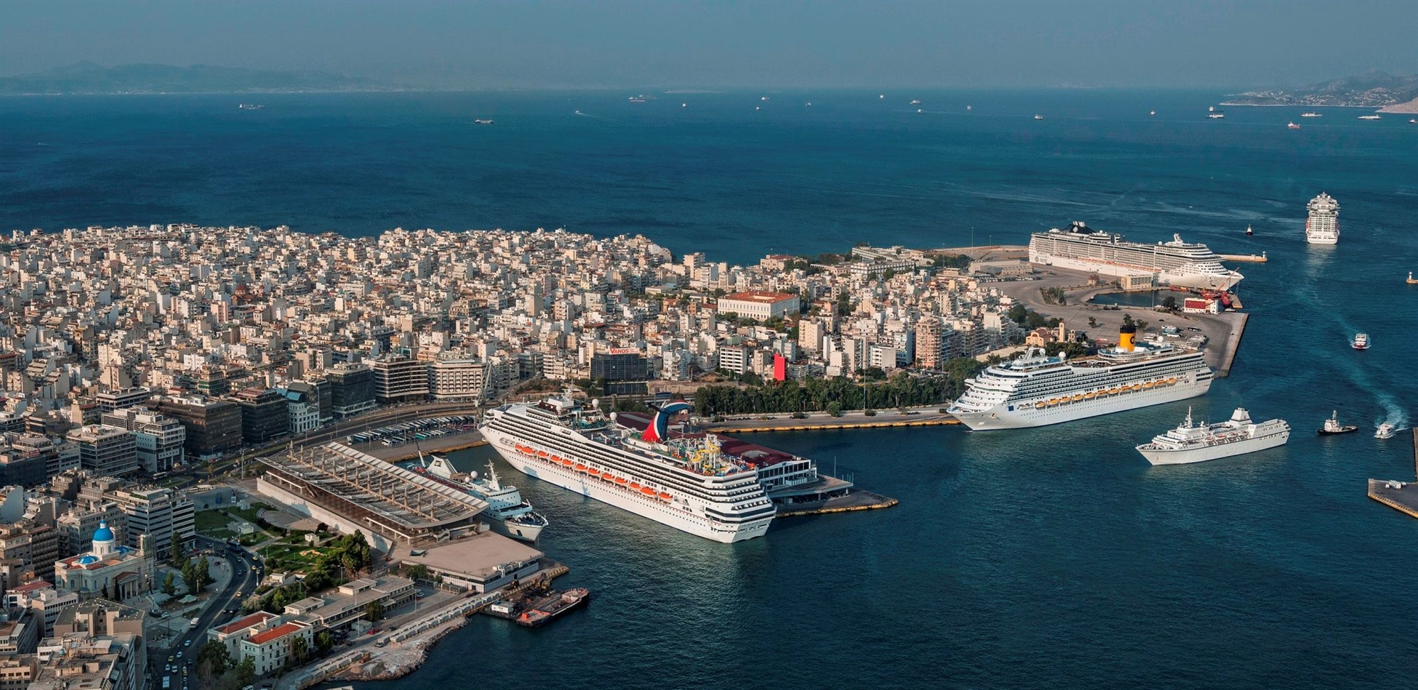 Greece considers limiting cruise ship visits to combat over-tourism