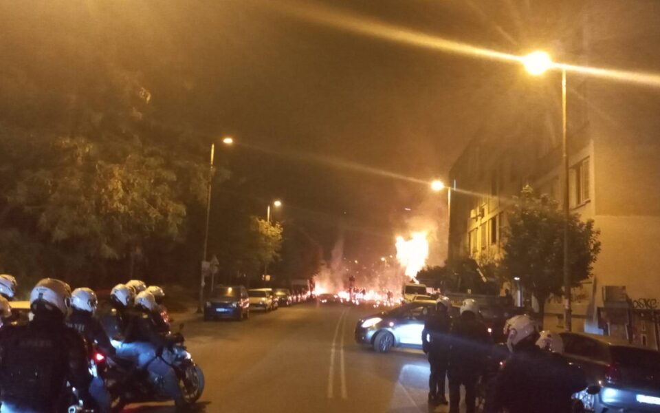 Clashes break out at Zografou university campus