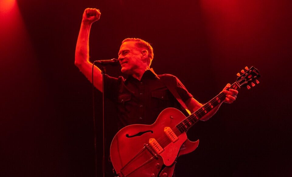 Bryan Adams | Athens | December 5