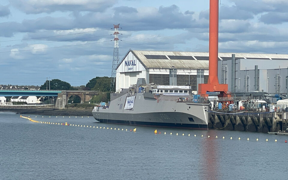 Defense minister in France for launch of Hellenic Navy frigate [Live]