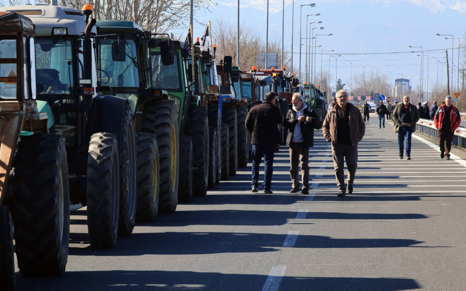 Government officials convene to address ongoing farmers’ protests