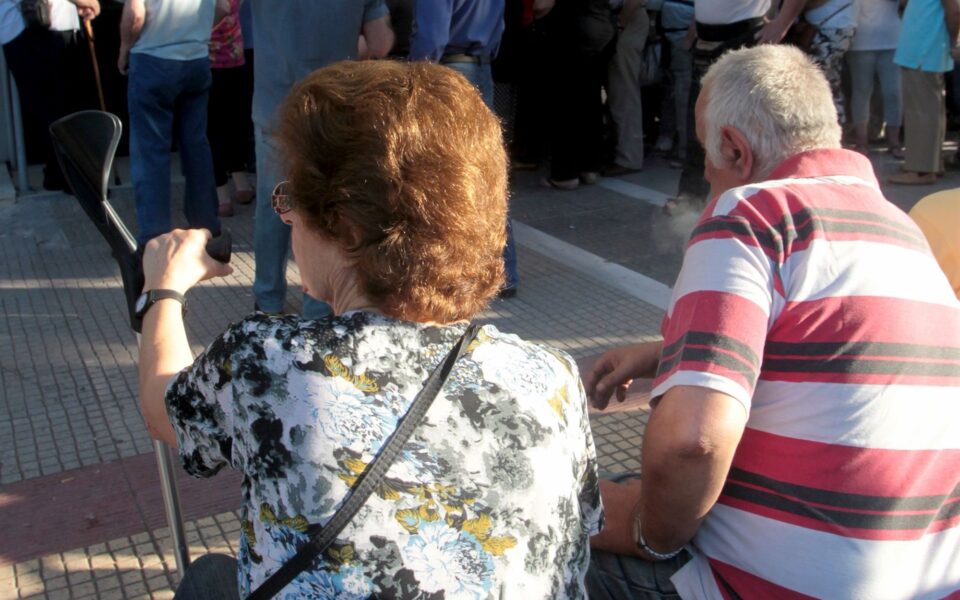 Average monthly income from new pensions rises 5.3% in May