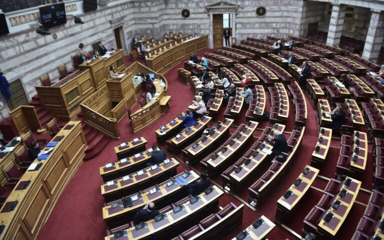 Greek Parliament ratifies military deals with Saudi Arabia