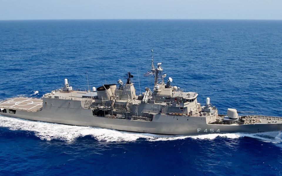 Greek Navy to switch frigates in Red Sea