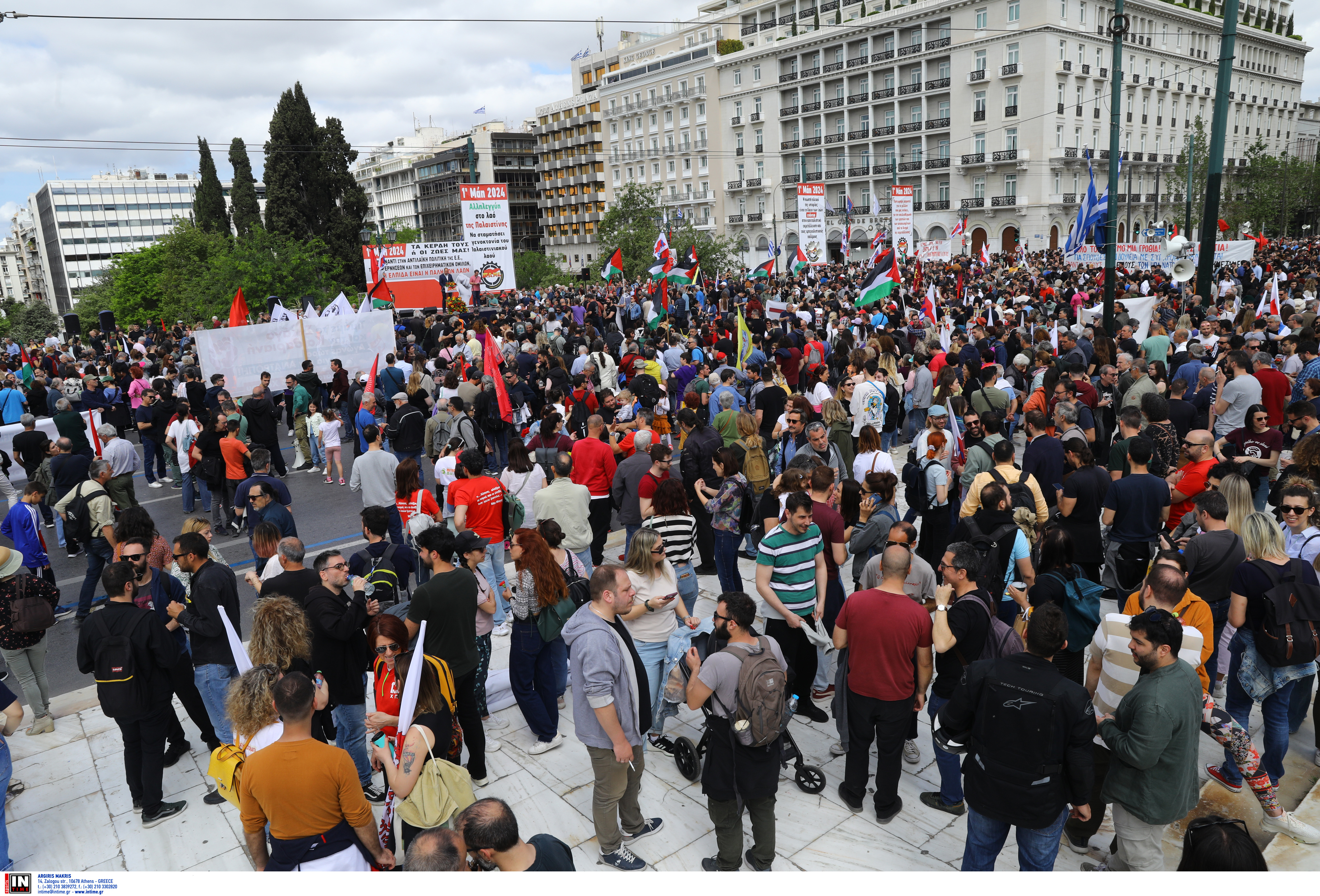 greeks-demand-pay-rises-condemn-gaza-war-in-may-day-protest1