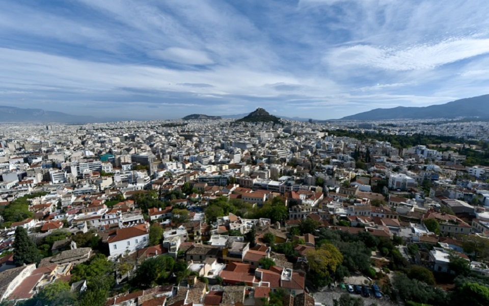 National Gardens closed, traffic ban on Lycabettus due to fire risk
