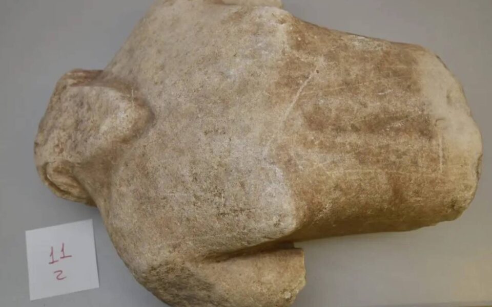 Authorities bust antiquities smuggling ring