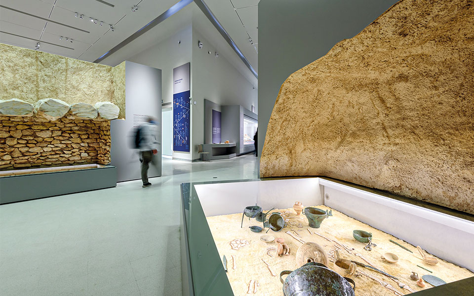 12-must-visit-greek-museums-for-202411