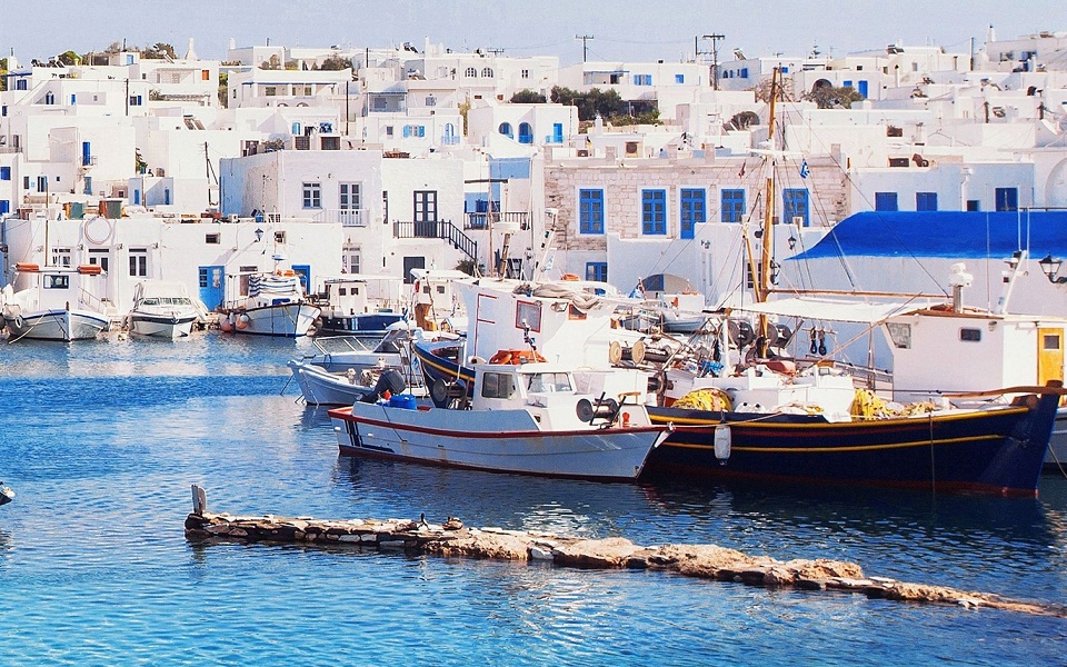 Police arrests nine people on Mykonos amid crime crackdown