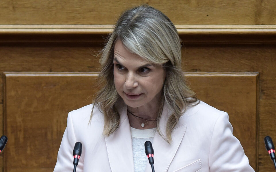 MP Milena Apostolaki withdraws from PASOK leadership race