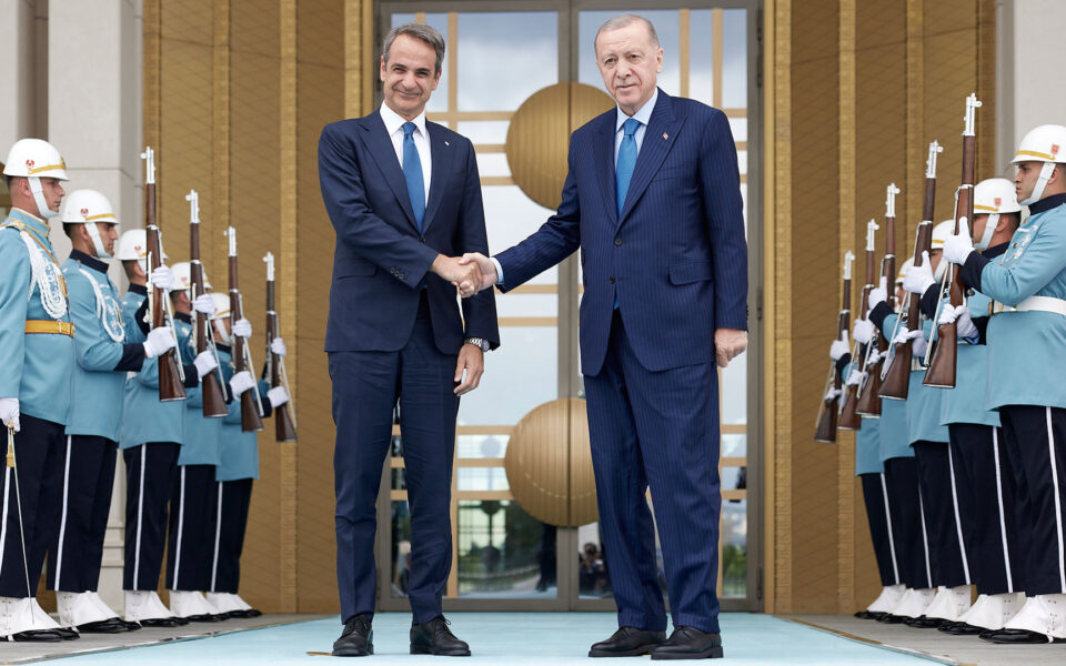 Mitsotakis and Erdogan to meet at NATO summit