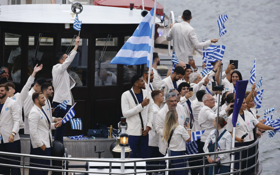 Flag bearer Antetokounmpo: ‘My greatest honor’