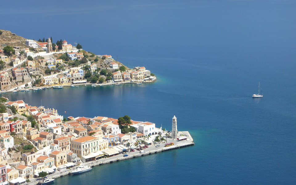 Swiss tourist dies during day cruise in Symi