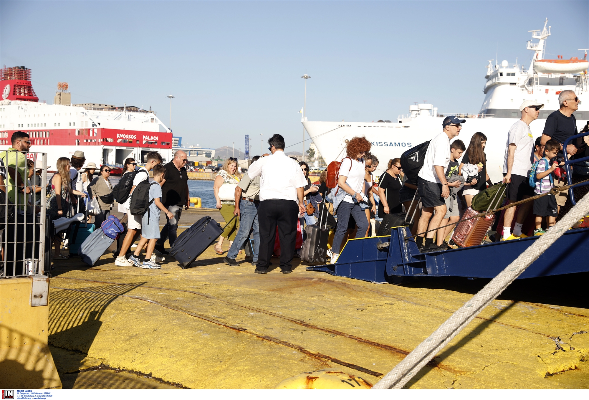 Ferryboat fever mars visitor experience