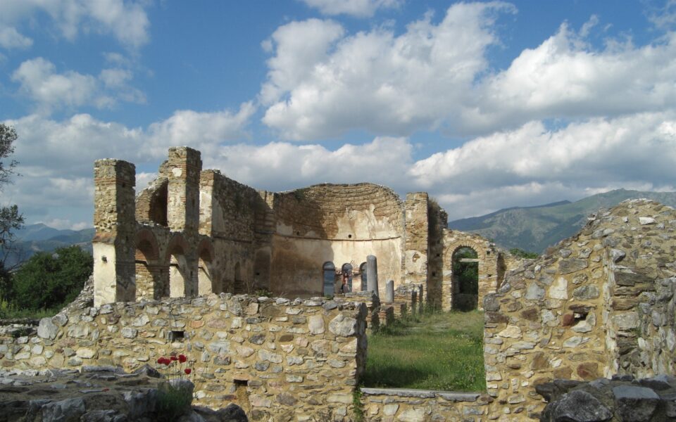 ‘The Song of the Earth’ on the edge of Greece