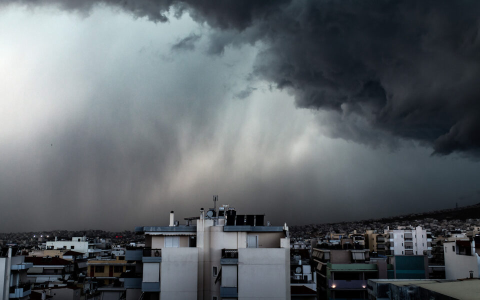 Rain and storms expected across Greece from Monday until Wednesday