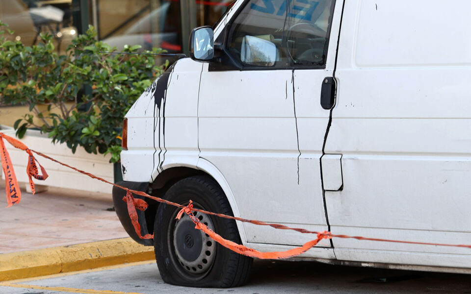 Armed robbers target cash van, steal almost €1 mln