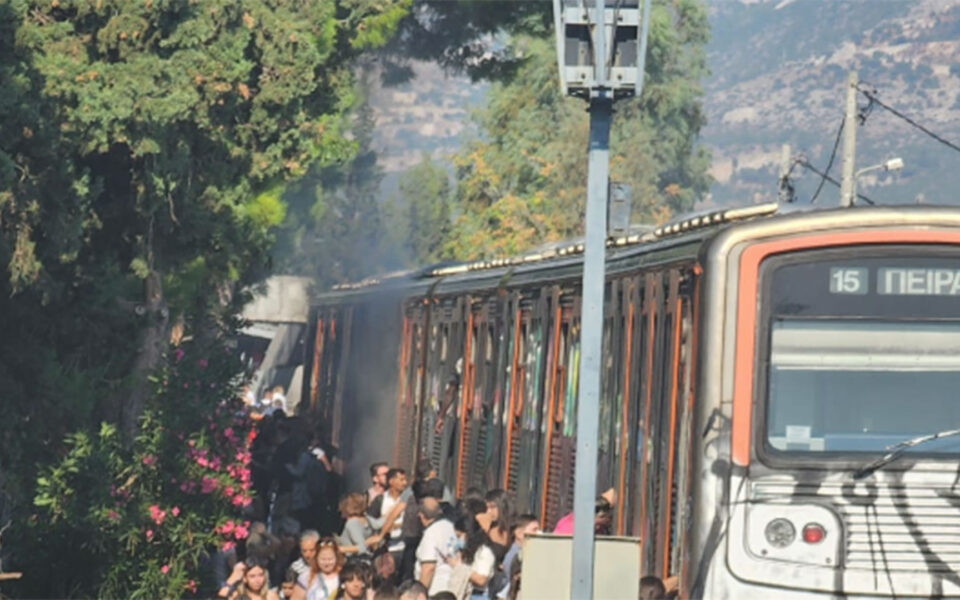 ISAP trains evacuated after fire