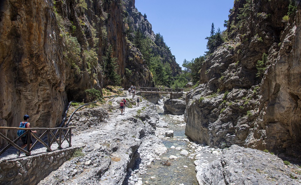 Samaria Gorge hiker bled to death, coroner confirms