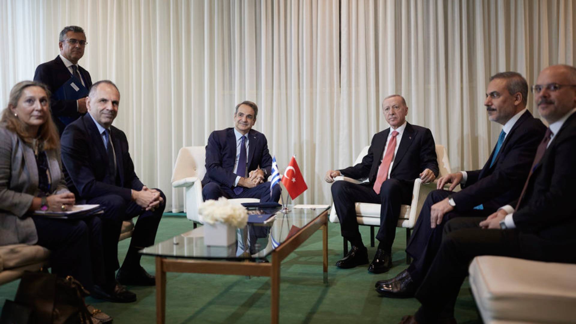 mitsotakis-and-erdogan-discuss-migration-cyprus-in-ny-meeting0