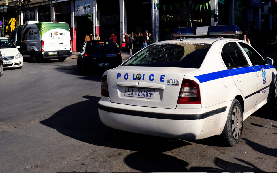 36-year-old man injured in shooting in central Athens