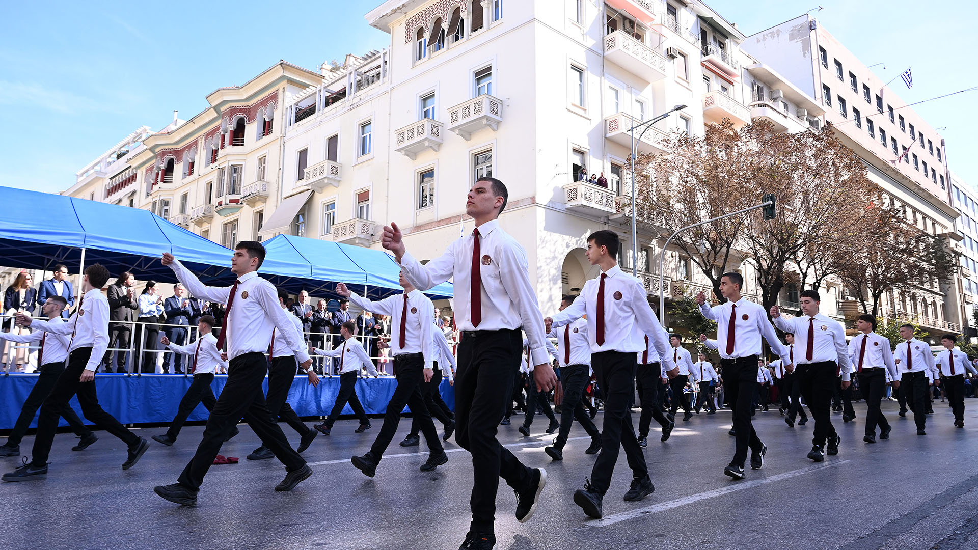 student-parade-held-in-thessaloniki-to-commemorate-ochi-day1