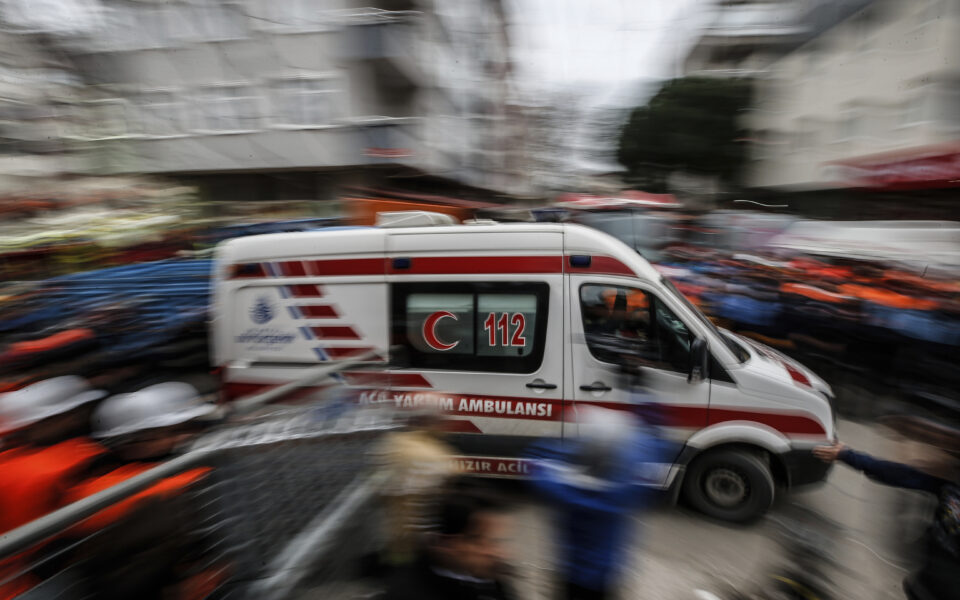 Bus carrying Japanese tourists crashes in Turkey, injuring 22