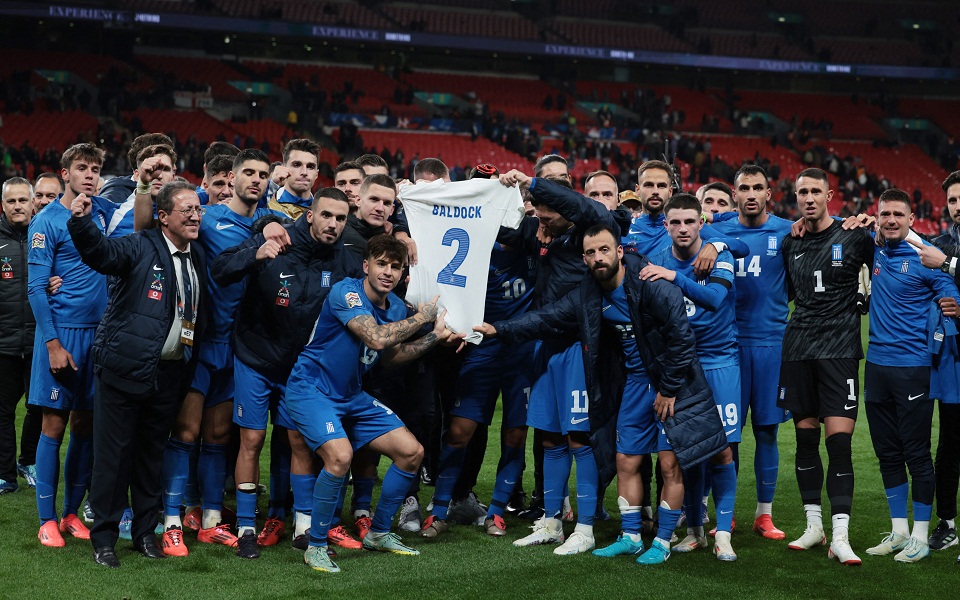 Greeks triumph at Wembley and honor Baldock